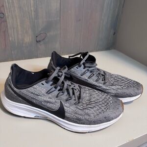 Nike Zoom Pegasus 36 Gray Running Shoes 9 Men / 10.5 Women